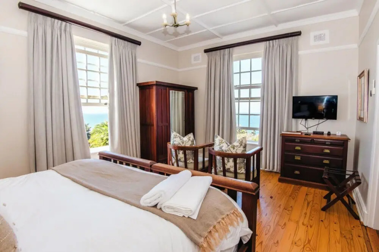 Botha House