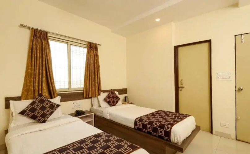 Hotel Platinum Inn