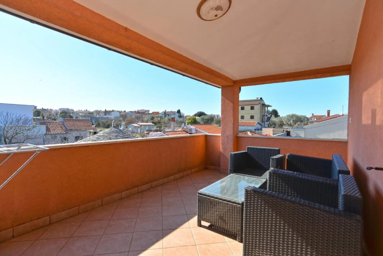 House Natasa 2133