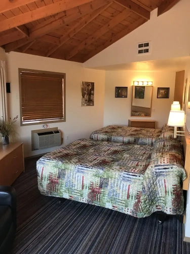 Premium Suite with golf view
