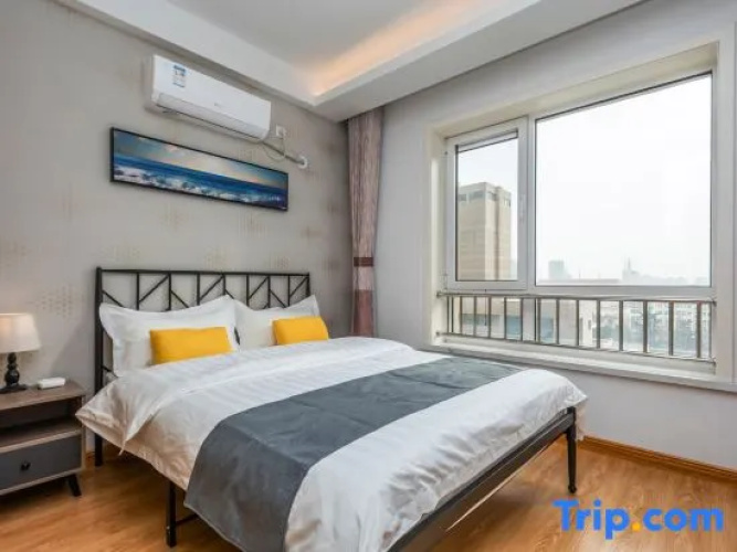 Yuelan Apartment