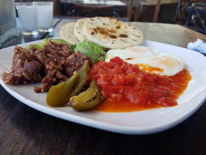 Los Portones De Ataco