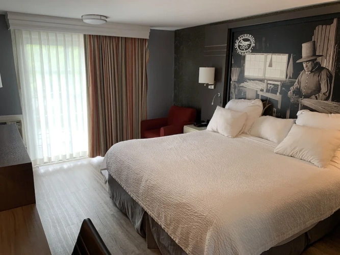 Standard Double room with balcony and with lake view