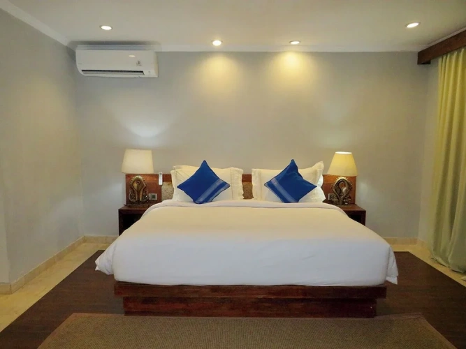 Deluxe room with balcony and with ocean view