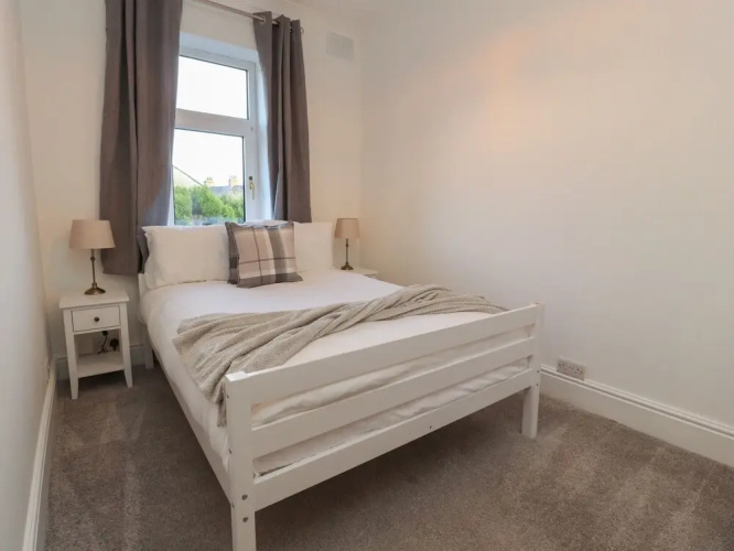 10 Haw Grove