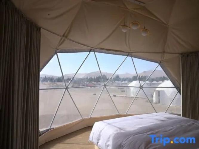 Standard room with courtyard view