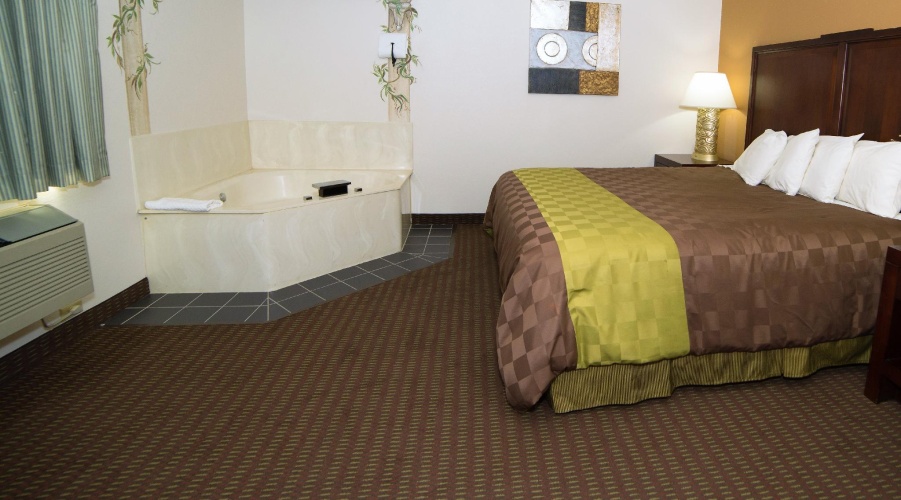 2 Bedrooms Double Suite