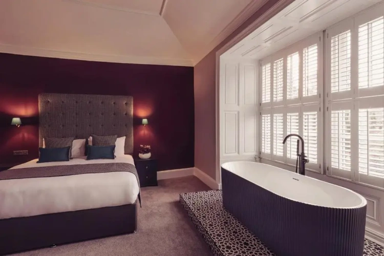 Deluxe Double Suite