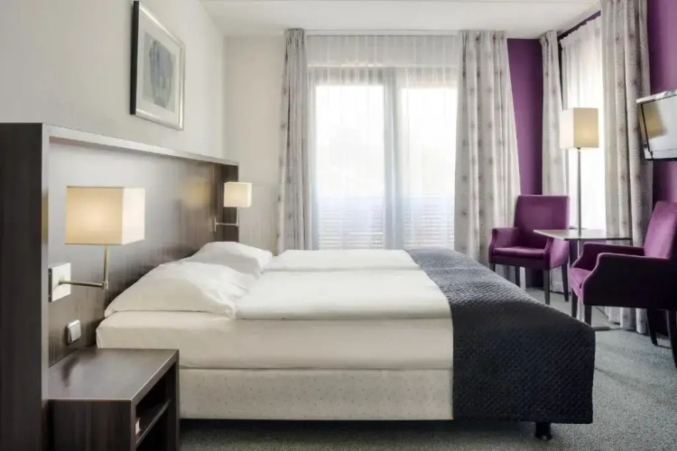 Comfort room