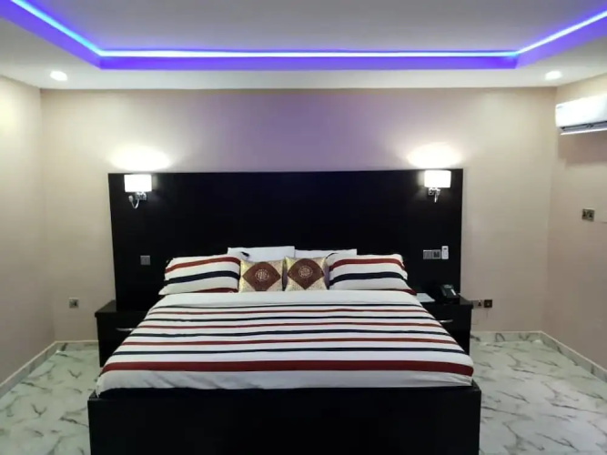 Number 95 Suites