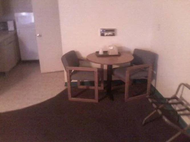 Budget Inn