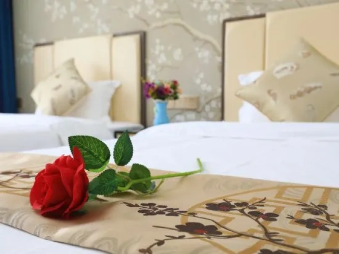 Qingyuan yingdebaodun Venice swimming lane Resort Villa