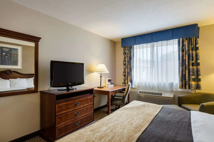 TownePlace Suites by Marriott Hadley Amherst