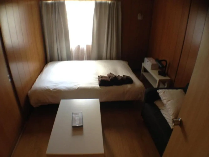 3 Bedrooms Apartment