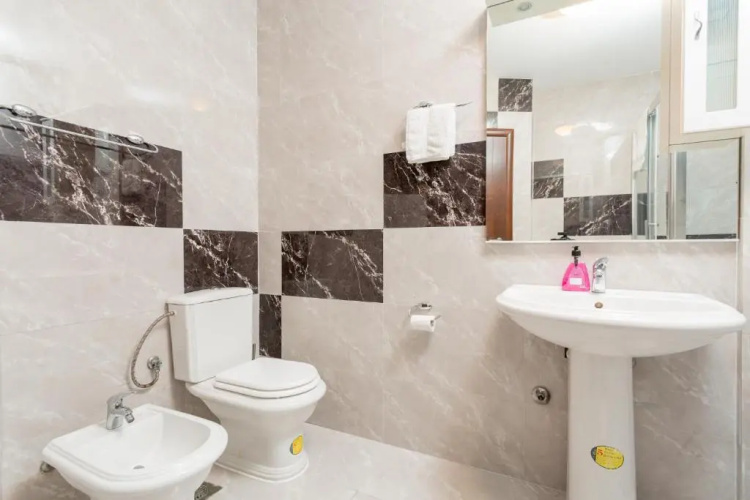 Adriatic Raf Apartments