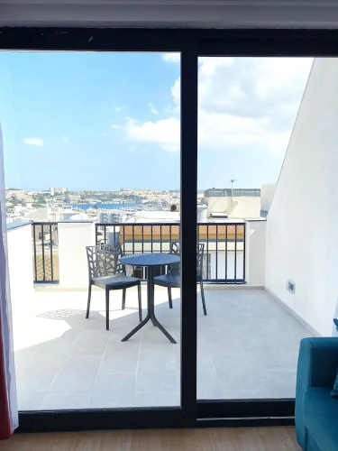 Citizen suites