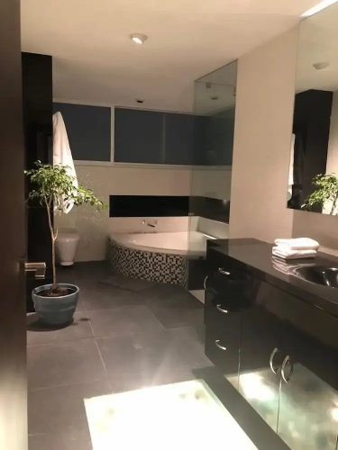 Masaryk Spacious & Modern apt w-Terrace