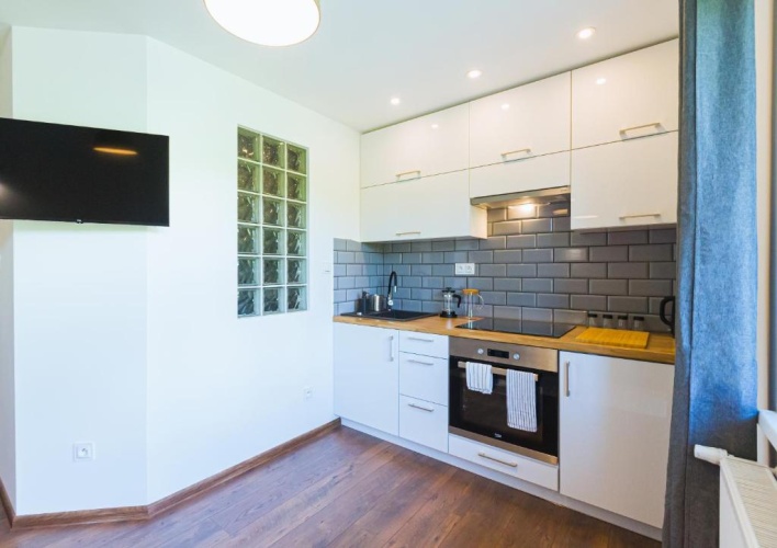 1 Bedroom Apartment