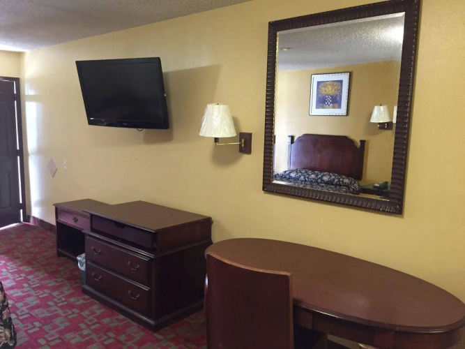 Aloha Inn McAllen Airport near Medical center Tx