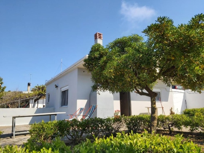 2 Bedrooms Cottage