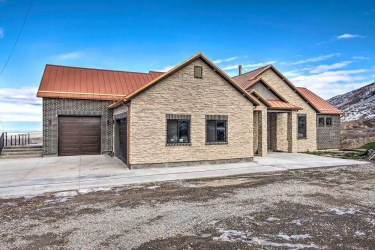 Newly Built Tooele Suite w/ Stunning Views!