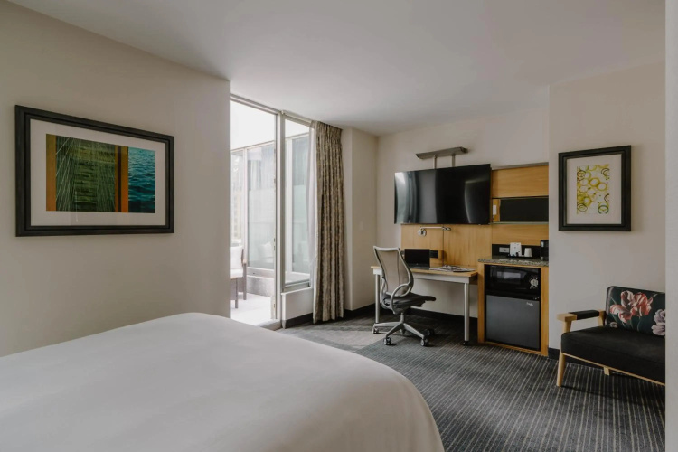 World Center Hotel