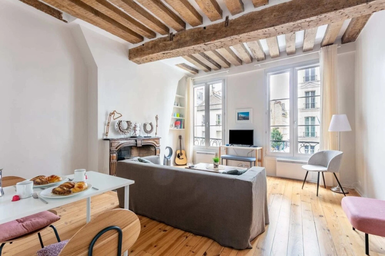 Bright 1-bedroom Flat, 2min From Saint-paul Metro
