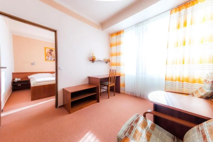 Double Suite