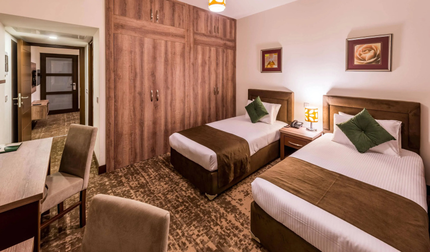 Oscar Park Hotel
