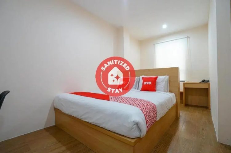 OYO 1574 U_xpress Hotel