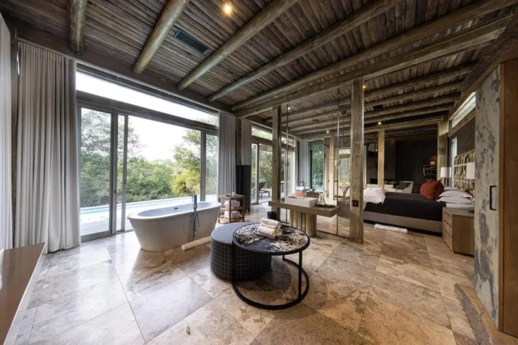 Superior Villa