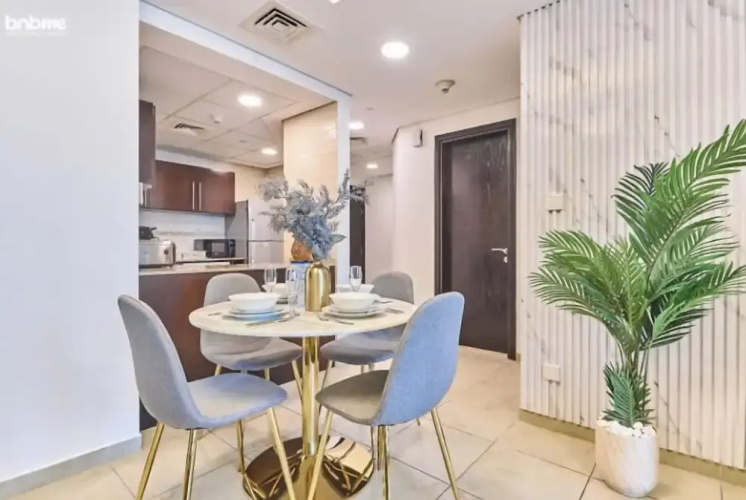 bnbme | Gold Crest Views | 2 BDR