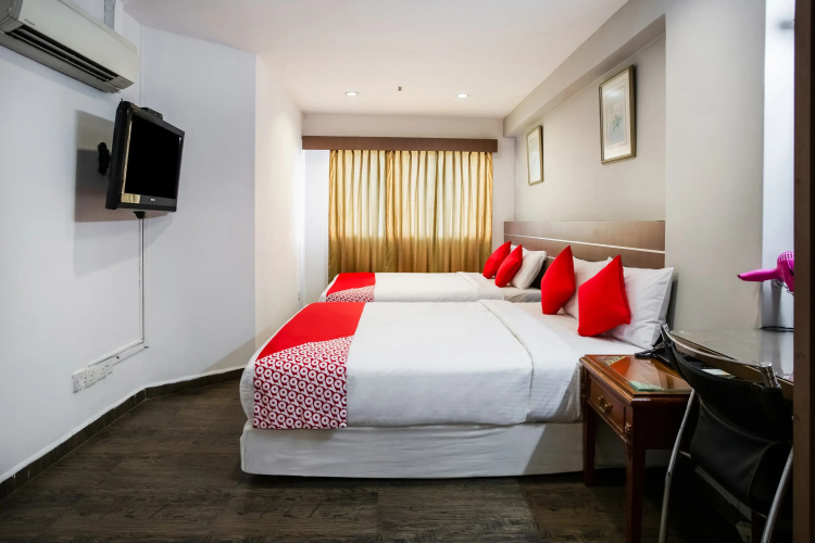 Hotel Calmo Bugis