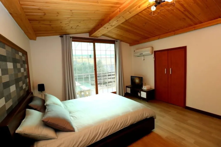 Pine Aroma Pension