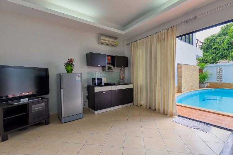 Kata Pool Apartments