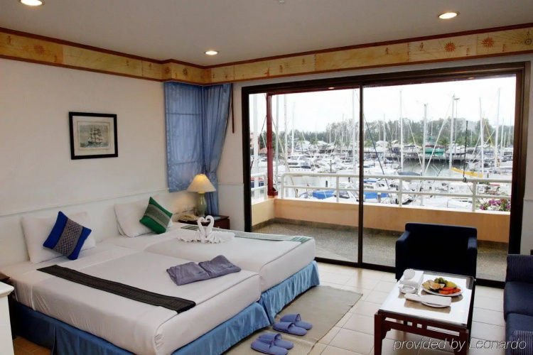 Boat Lagoon Resort