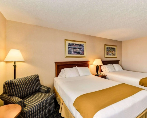 Standard Quadruple room