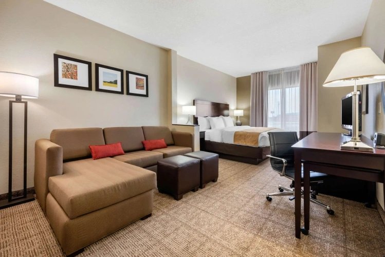 Double Suite
