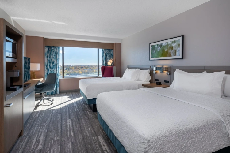 Standard Quadruple room with river view