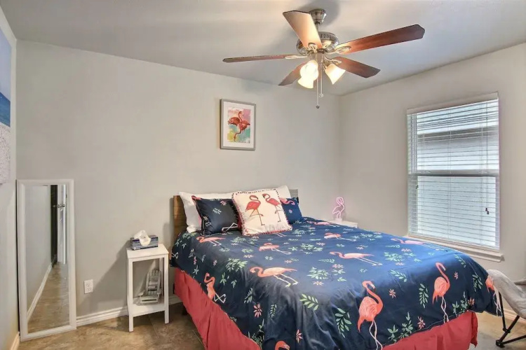 Blue Pineapple House