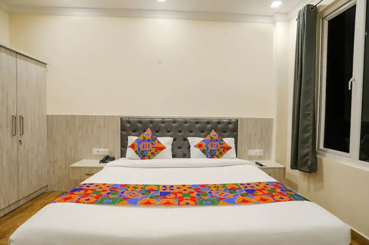 FabHotel Trijal Inn