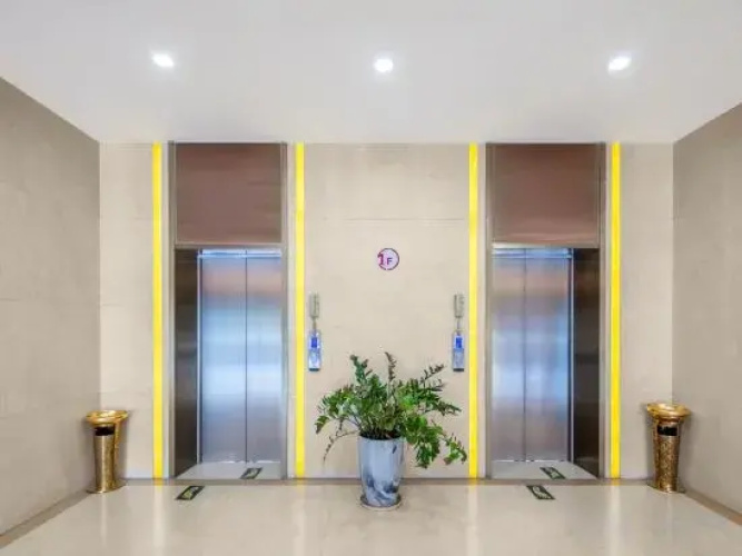 Longcheng Hotel