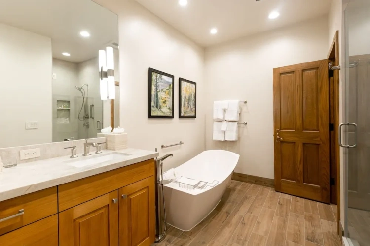 3 Bedrooms Suite