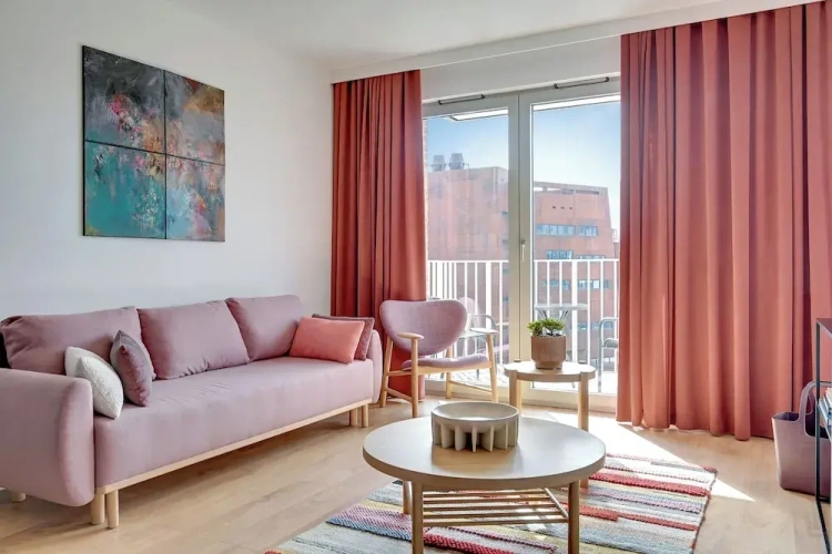 1 Bedroom Apartment with balcony