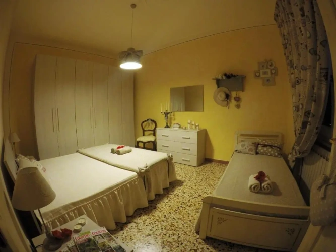 2 Bedrooms Cottage