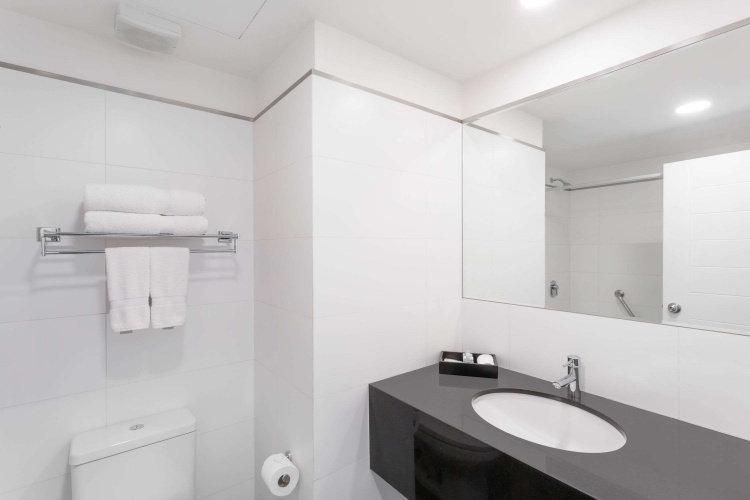 Wyndham Costa del Sol Lima Airport photo 12