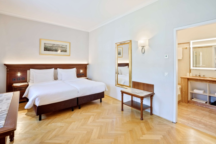 1 Bedroom Suite