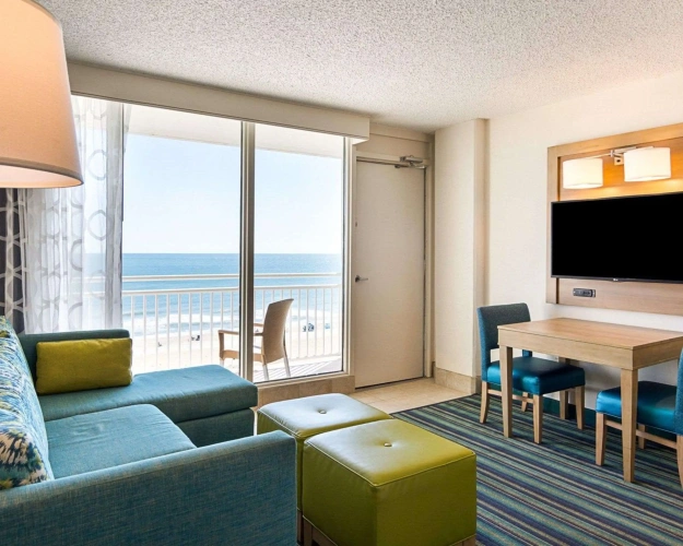 Quadruple Suite