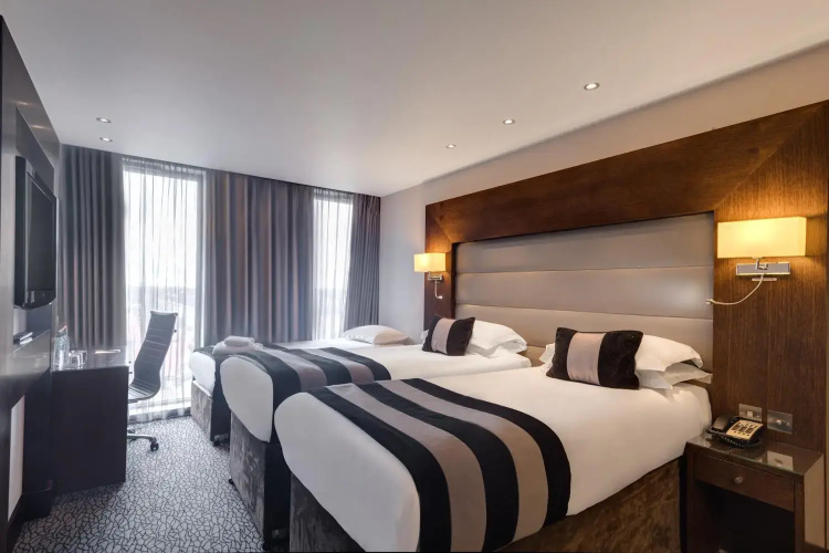 Park Grand Heathrow