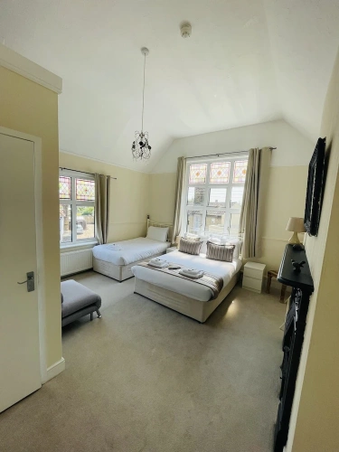 Standard Family room